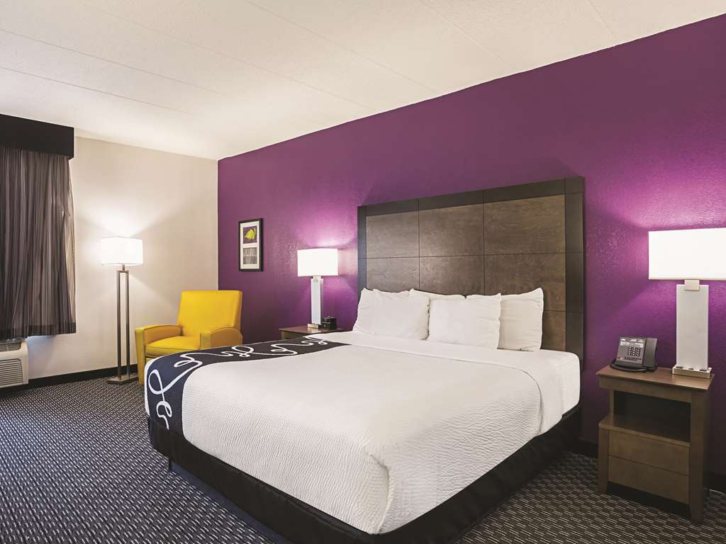 La Quinta By Wyndham Shreveport Airport Otel Oda fotoğraf