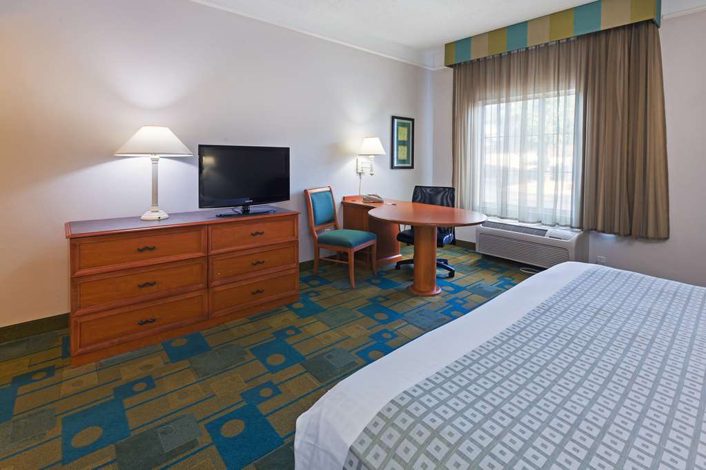 La Quinta By Wyndham Shreveport Airport Otel Oda fotoğraf